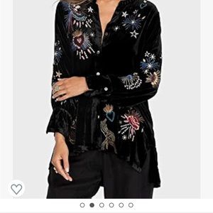 Johnny was embroidered blouse.